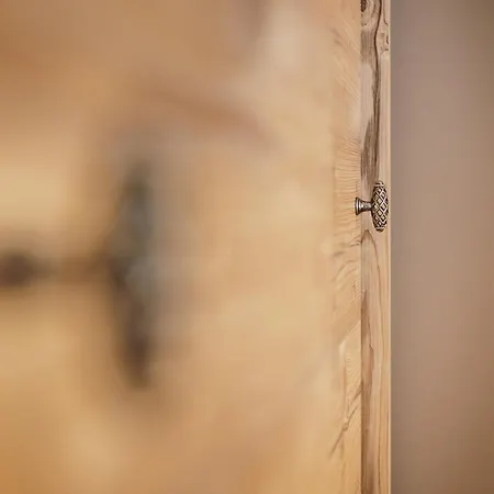 シャレー Naila By We Rent