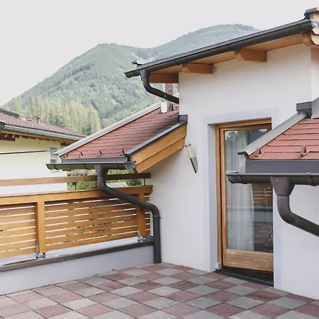 Naila Chalet