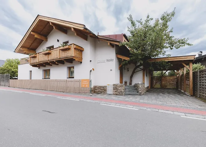 Naila By We Rent 木屋